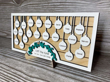 Load image into Gallery viewer, Personalized Holiday Family Frame (Baubles)