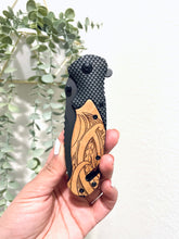 Load image into Gallery viewer, Tribal Engraved Knife v1