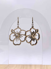 Load image into Gallery viewer, Hibiscus Earrings (Wood)
