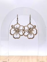 Load image into Gallery viewer, Hibiscus Earrings (Wood)
