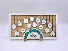 Load image into Gallery viewer, Personalized Holiday Family Frame (Baubles)