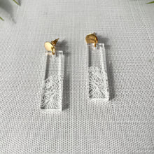 Load image into Gallery viewer, Half Peony Bar Stud Earrings (Acrylic)