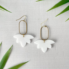 Load image into Gallery viewer, Modern Flower Charm Earrings - White (Acrylic)