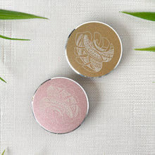 Load image into Gallery viewer, Tribal Engraved Phone Grip - Monstera (Metal)