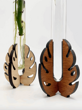 Load image into Gallery viewer, Monstera Leaf Single Tube Propagation Station