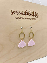 Load image into Gallery viewer, Mini Fan Charm Earrings - Pink (Acrylic)