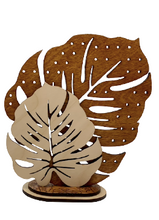 Load image into Gallery viewer, Monstera Leaves Earring Stand