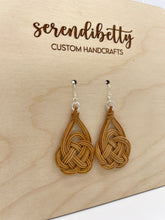 Load image into Gallery viewer, Woven Rattan Drop Earrings (Light)