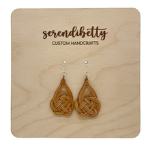 Load image into Gallery viewer, Woven Rattan Drop Earrings (Light)