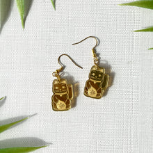 Load image into Gallery viewer, Lucky Cat Earrings (Acrylic)
