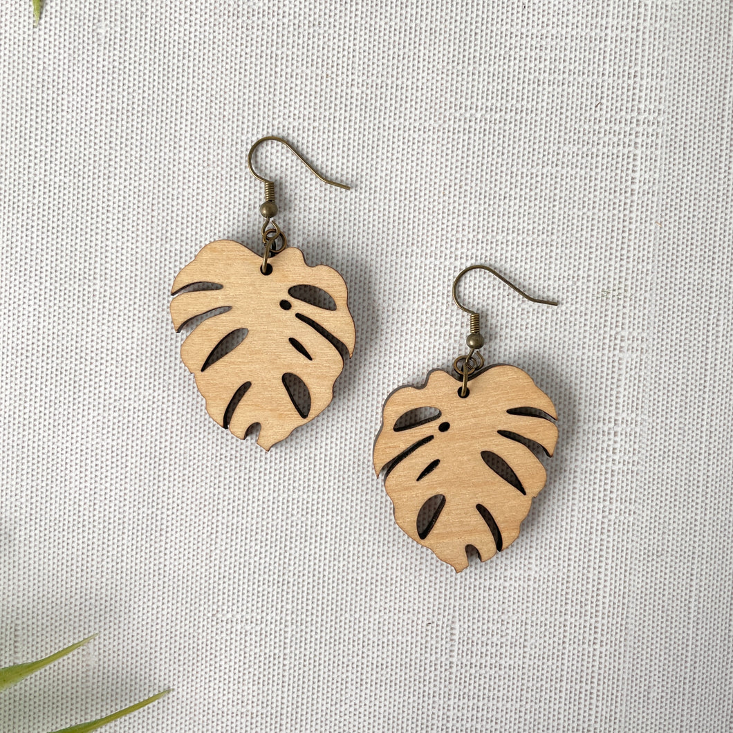 Monstera Leaf Earrings (Wood)