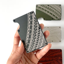 Load image into Gallery viewer, Half Tribal Engraved Metal Wallet - Gray
